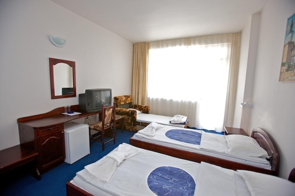 Семеен Хотел Елена Палас Nesebar Room photo